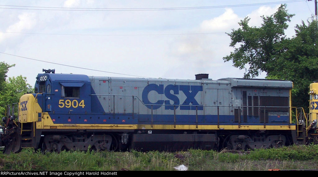 CSX 5904